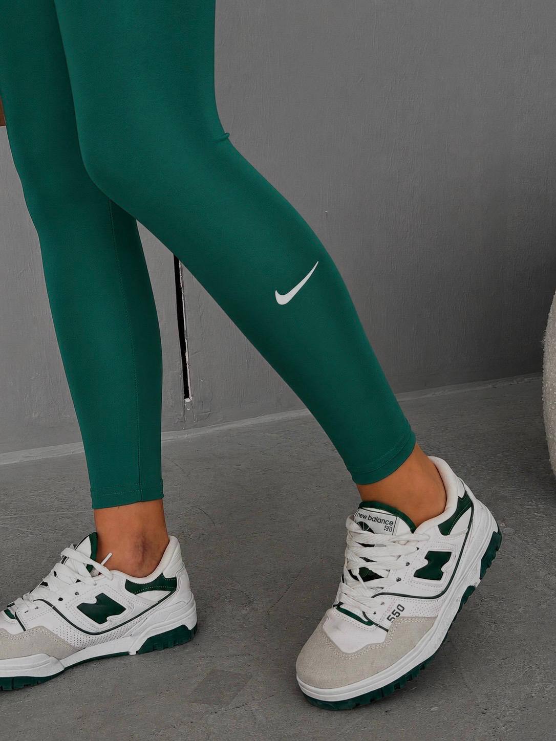 Nike Tayt